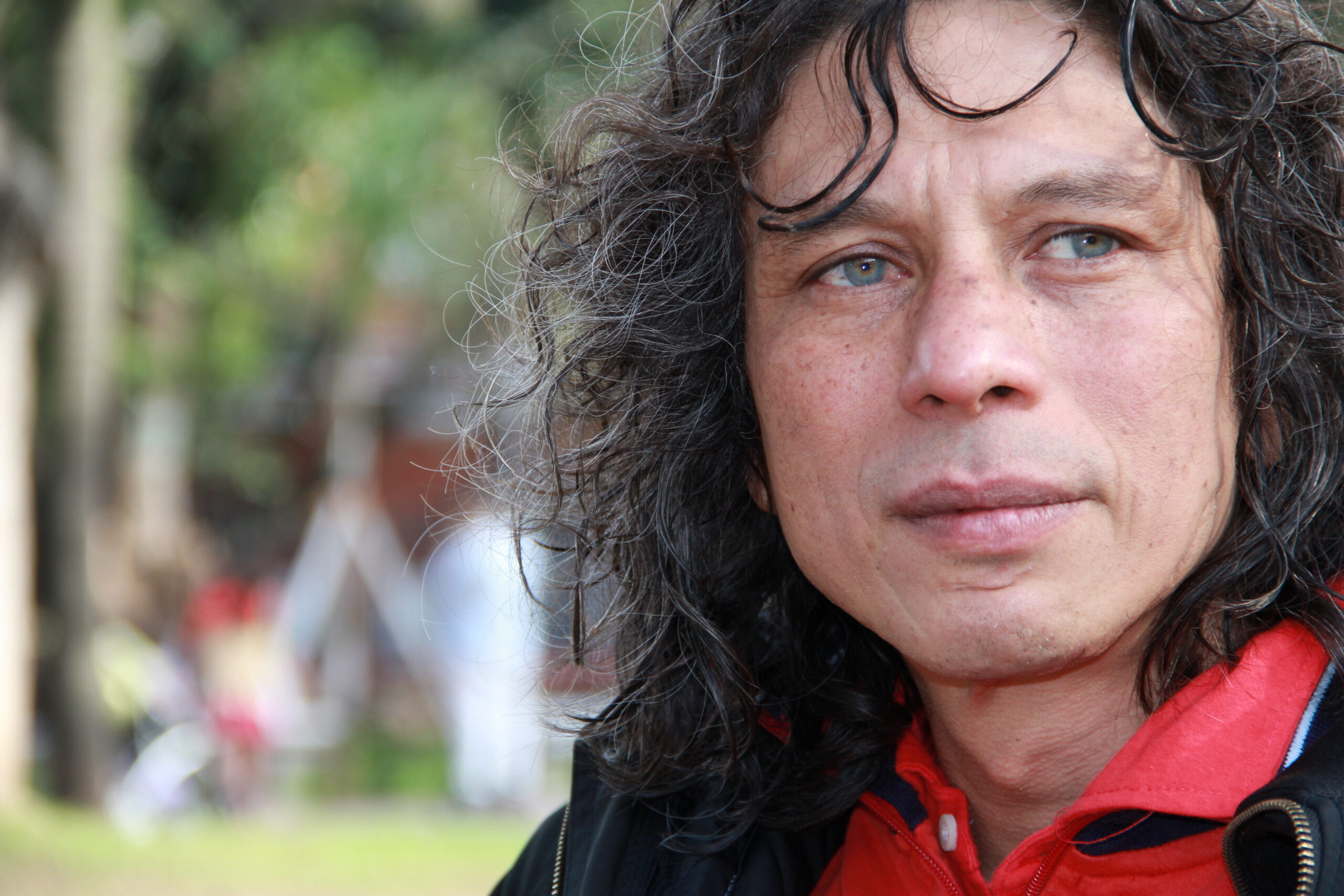 Entrevista al escritor colombiano Luis Miguel Rivas