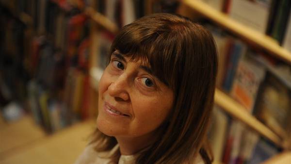 Perla Suez ganó el Premio Sor Juana
