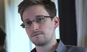 Premio de la Academia Noruega de Literatura y Libertad de expresión para Edward Snowden