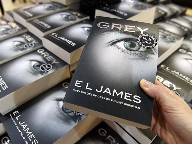 Las críticas internacionales destrozan a "Grey", pero el libro es un éxito de ventas