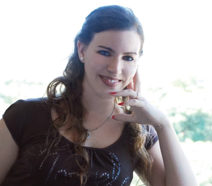 Feria: 
Ana K. Franco presenta "Rebelión"